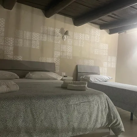 Sottosopra Apartment-3